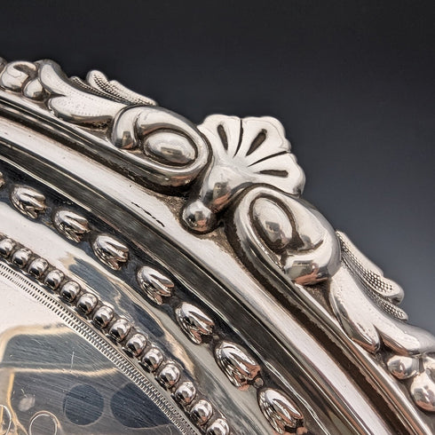 1903年 英国アンティーク 純銀製サルヴァ トレイ 直径32cm 824g GOLDSMITHS & SILVERSMITHS